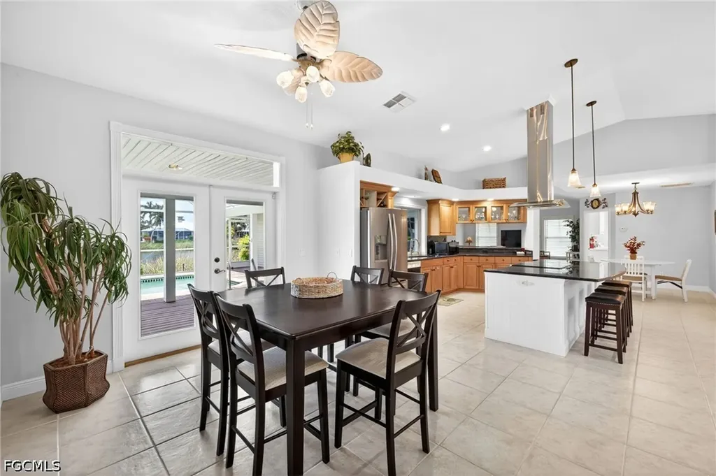 12593 Coconut Creek Court Fort Myers FL 33908