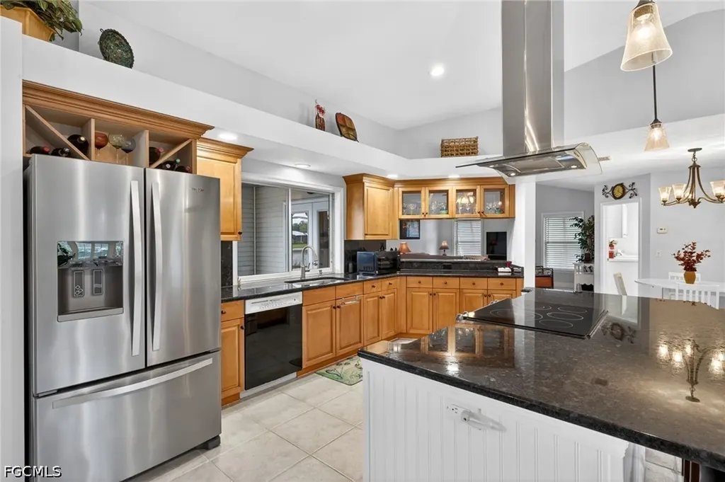 12593 Coconut Creek Court Fort Myers FL 33908