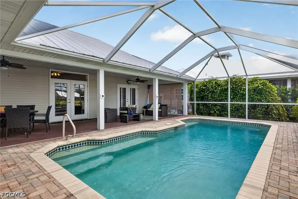 12593 Coconut Creek Court Fort Myers FL 33908