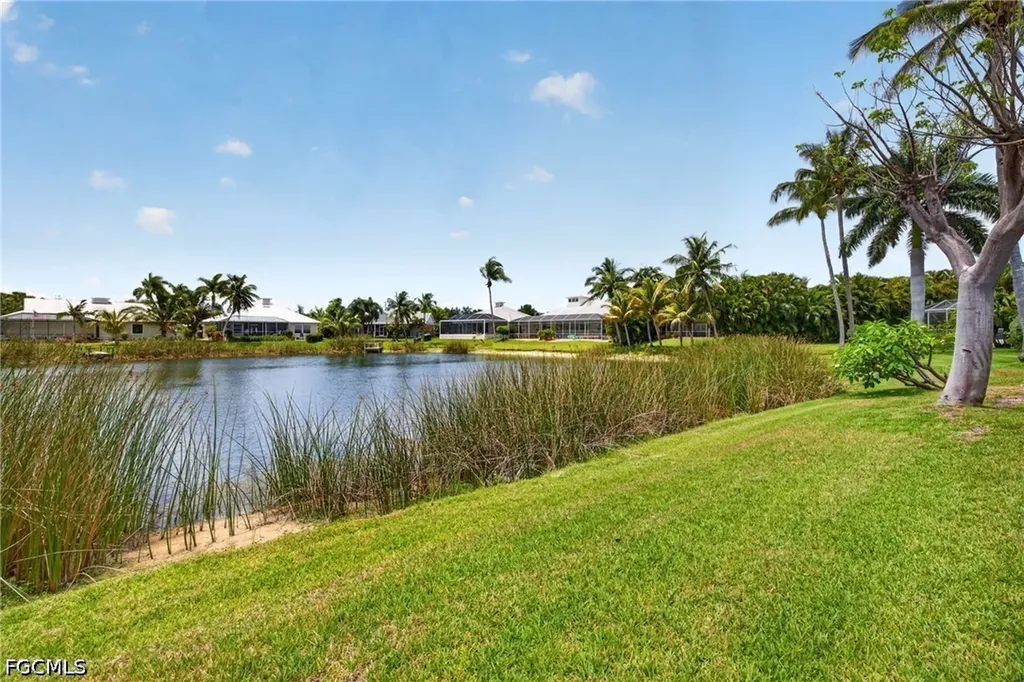 12593 Coconut Creek Court Fort Myers FL 33908