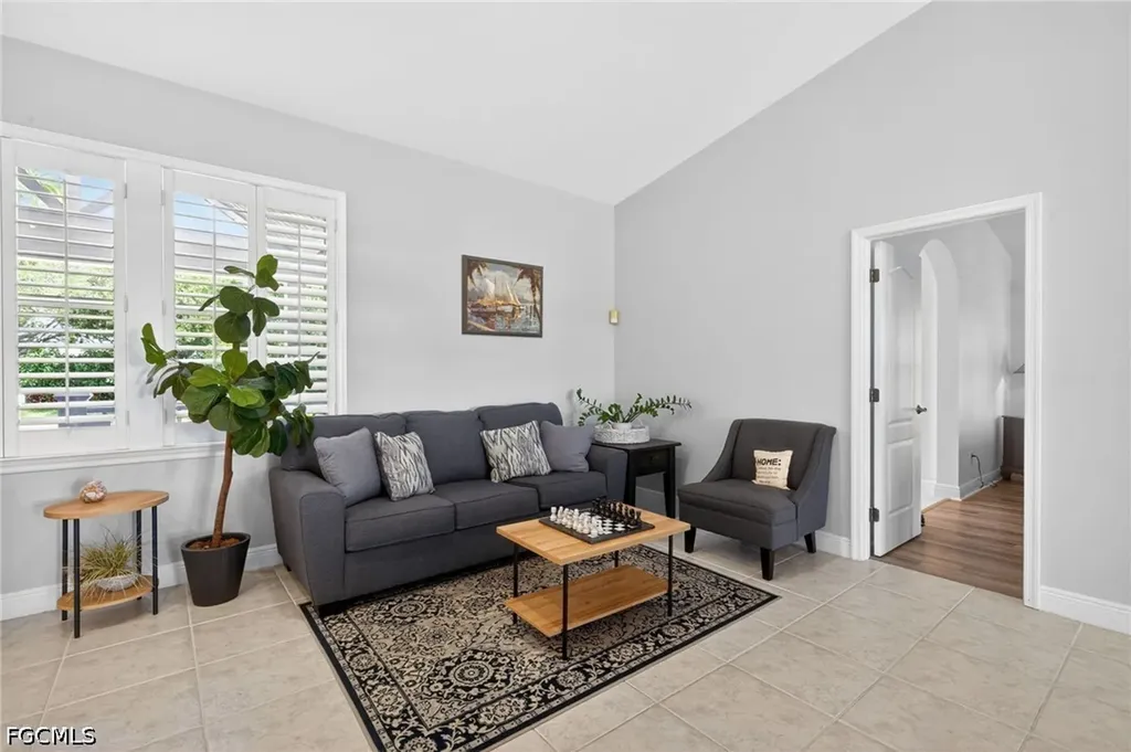 12593 Coconut Creek Court Fort Myers FL 33908