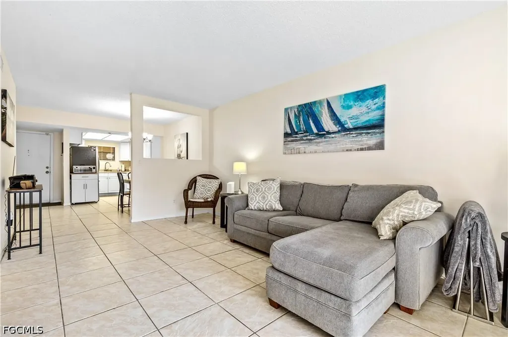 12501 Mcgregor Boulevard Fort Myers FL 33919
