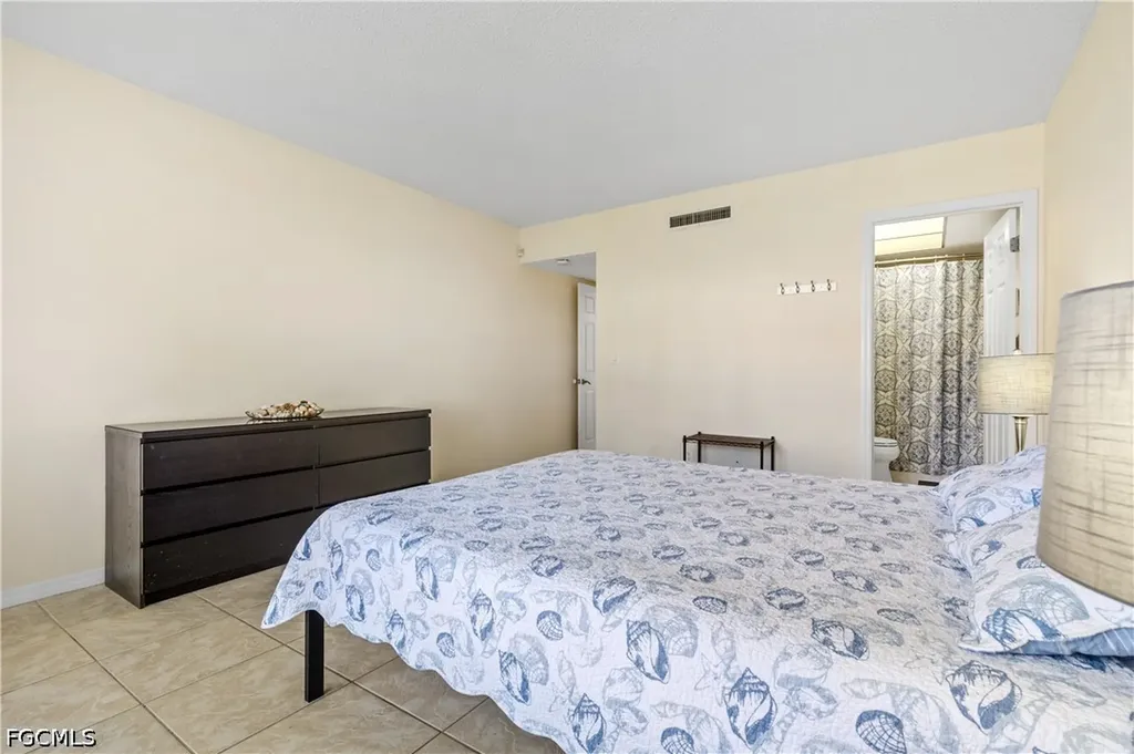 12501 Mcgregor Boulevard Fort Myers FL 33919