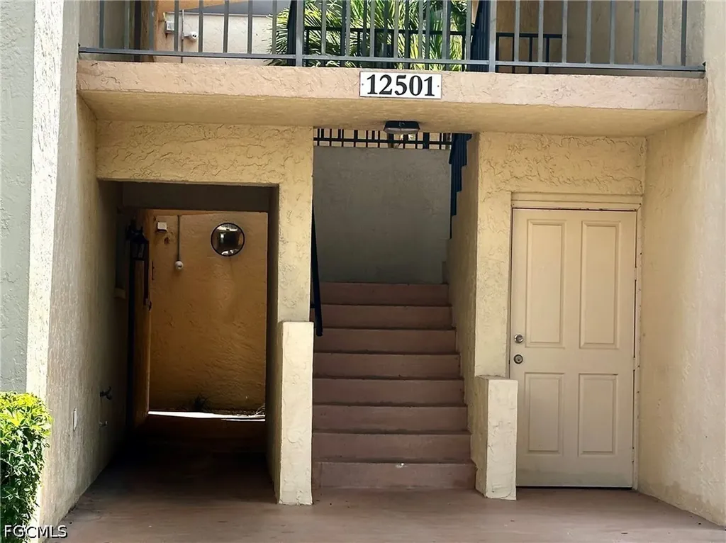 12501 Mcgregor Boulevard Fort Myers FL 33919