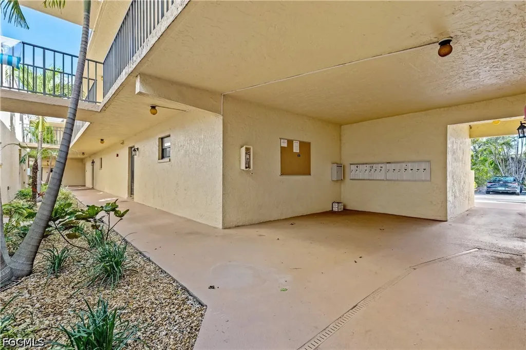 12501 Mcgregor Boulevard Fort Myers FL 33919