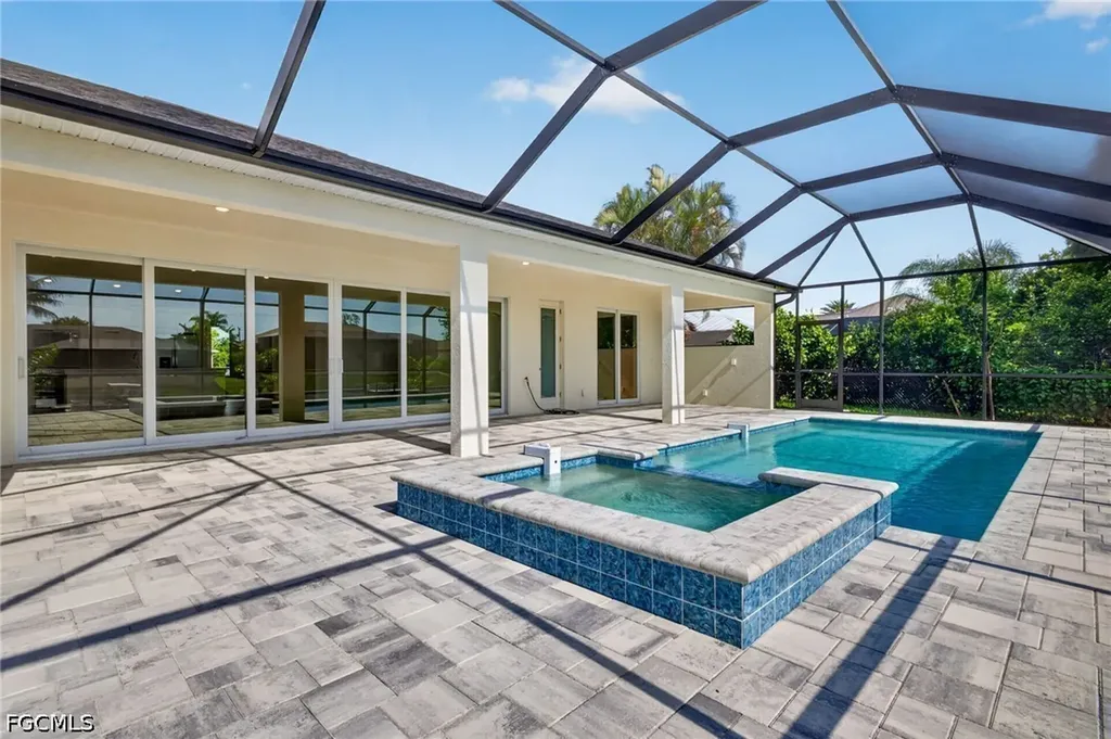 2632 SW 10th Avenue Cape Coral FL 33914