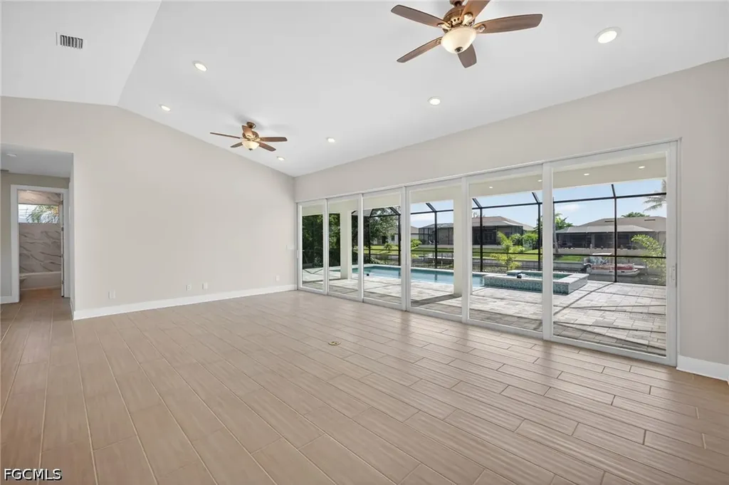 2632 SW 10th Avenue Cape Coral FL 33914