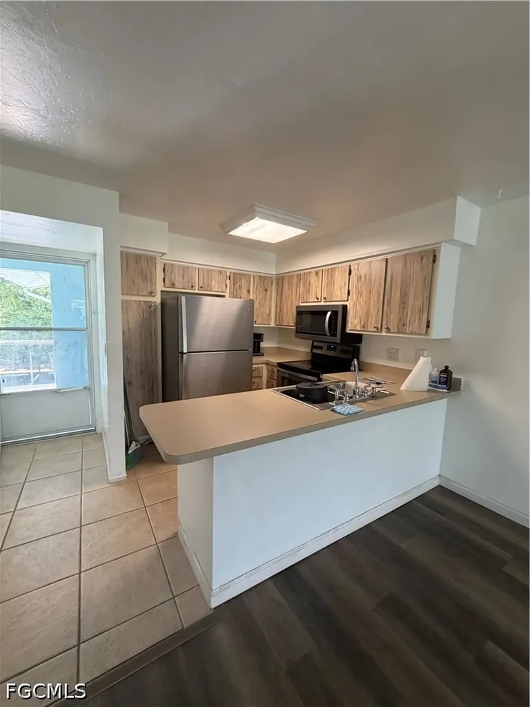 1100 Pondella Road Cape Coral FL 33909