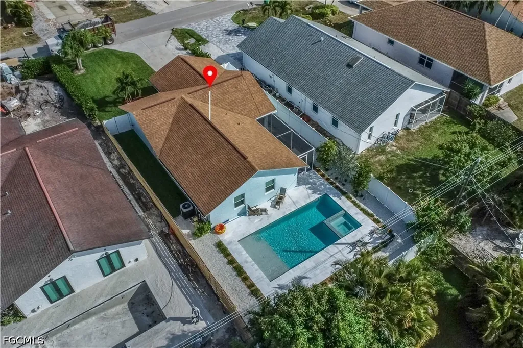 718 103rd Avenue N Naples FL 34108