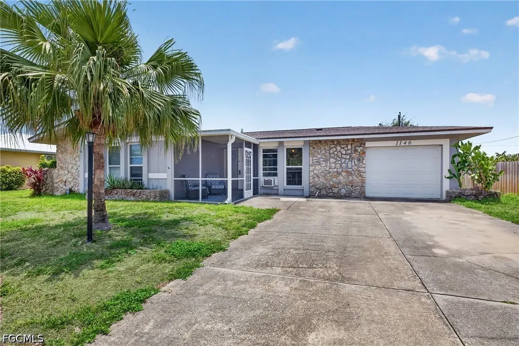 1146 SE 35th Terrace Cape Coral FL 33904