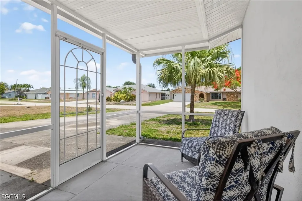 1146 SE 35th Terrace Cape Coral FL 33904