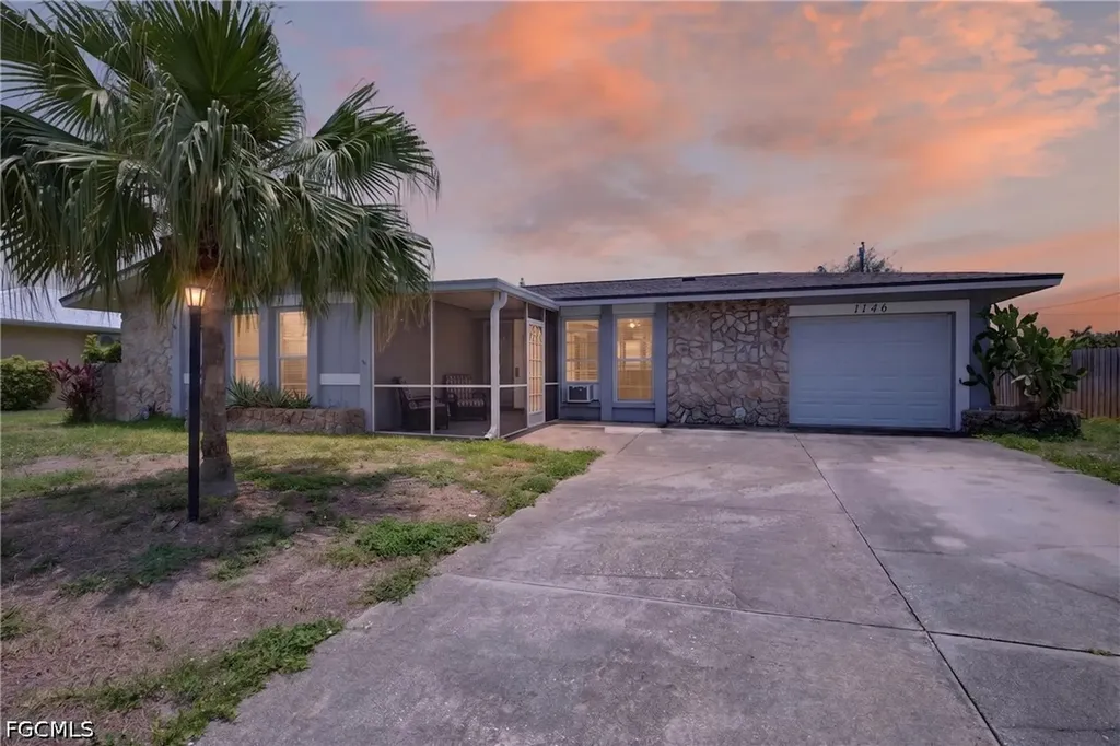 1146 SE 35th Terrace Cape Coral FL 33904