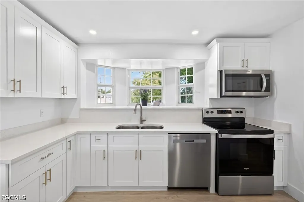 713 Durion Court Sanibel FL 33957