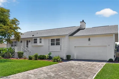 713 Durion Court Sanibel FL 33957