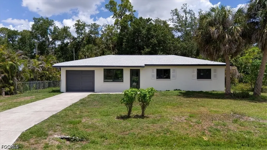 14114 Caribbean Boulevard Fort Myers FL 33905