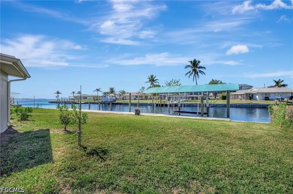 250 Bangsberg Road SE Port Charlotte FL 33952