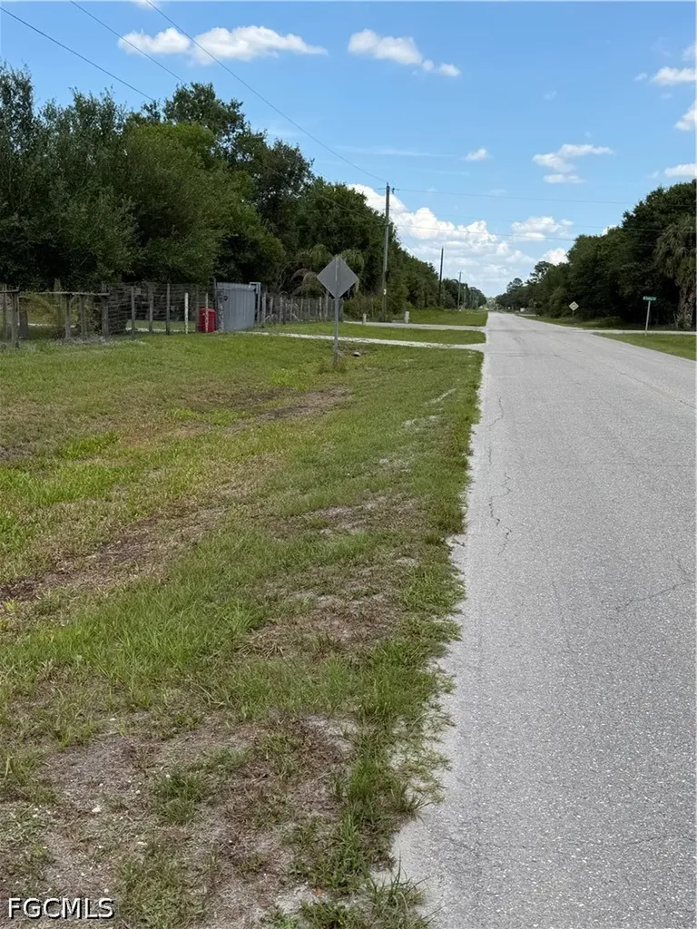 563 Bald Cypress Avenue Clewiston FL 33440