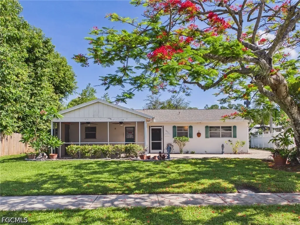 Naples FL, 3067 Buena Vista Lane