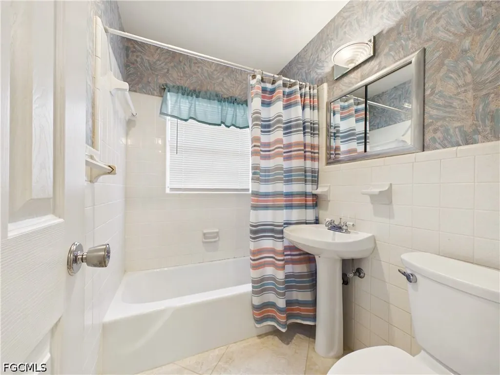 3067 Buena Vista Lane Naples FL 34105