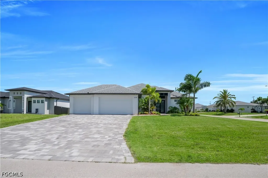 2728 SW 4th Lane Cape Coral FL 33991