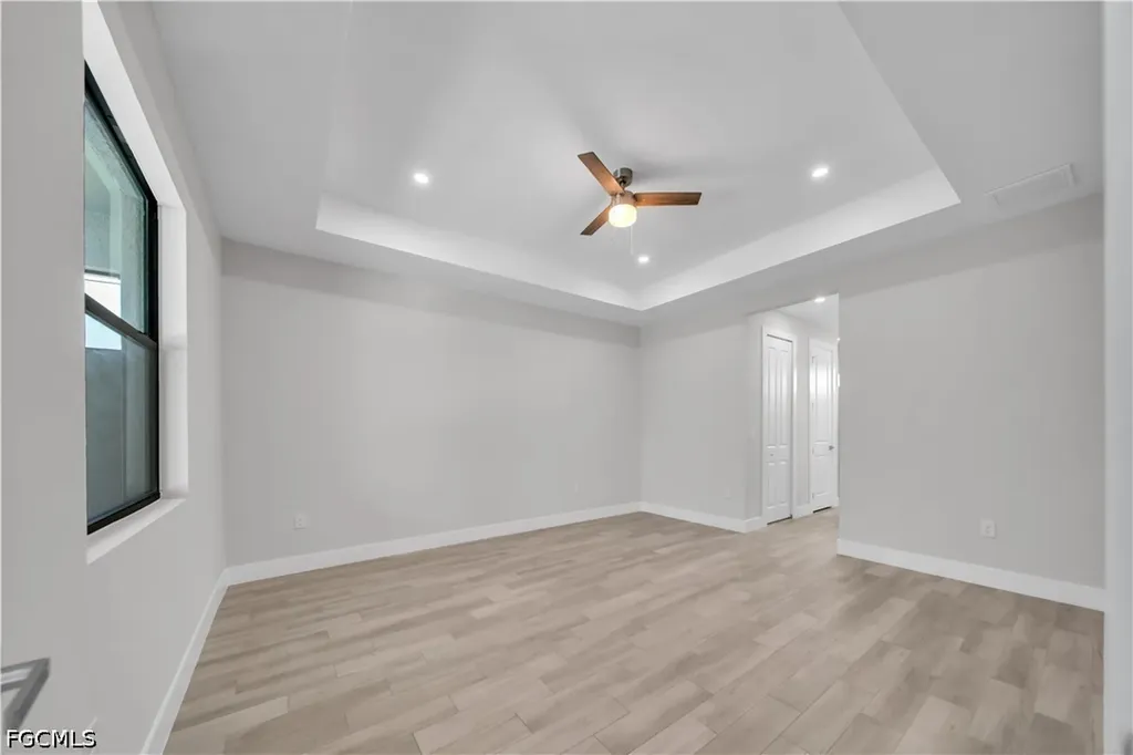 2728 SW 4th Lane Cape Coral FL 33991