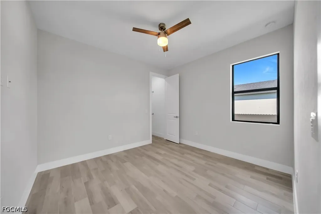 2728 SW 4th Lane Cape Coral FL 33991