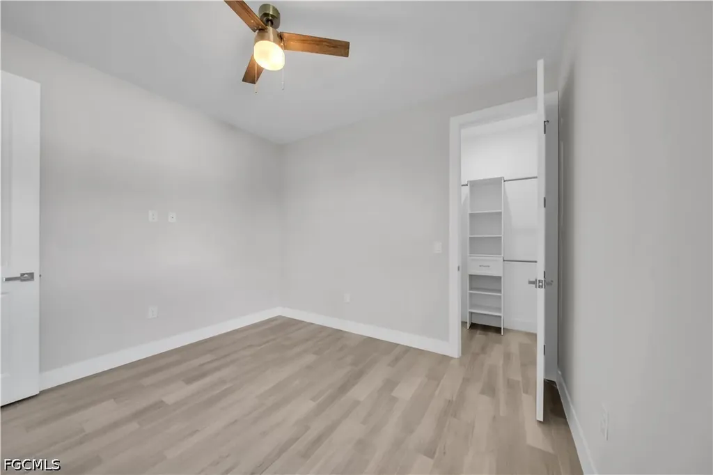 2728 SW 4th Lane Cape Coral FL 33991