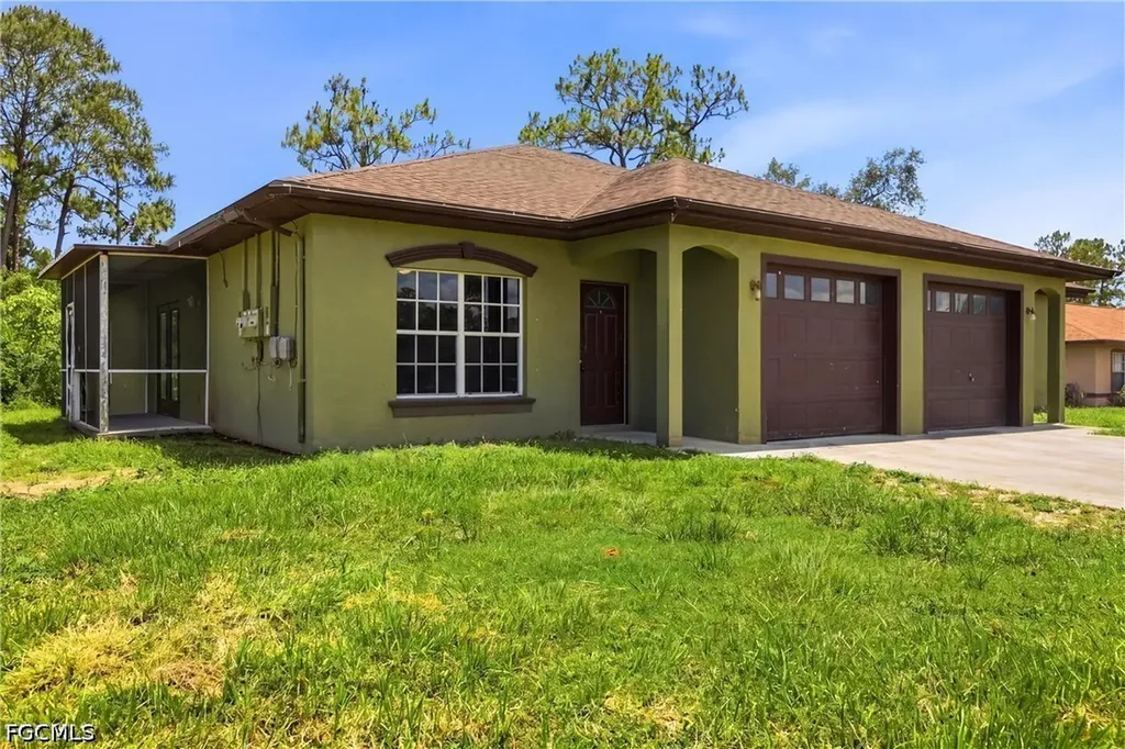 2433 George Avenue S Lehigh Acres FL 33973