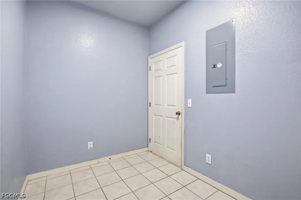 2433 George Avenue S Lehigh Acres FL 33973