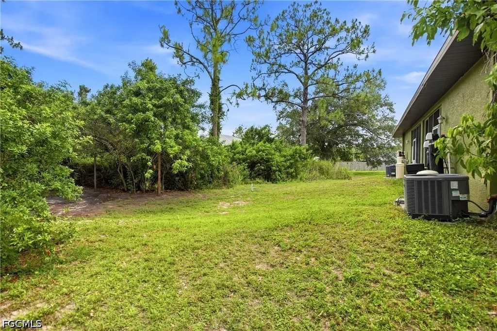 2433 George Avenue S Lehigh Acres FL 33973