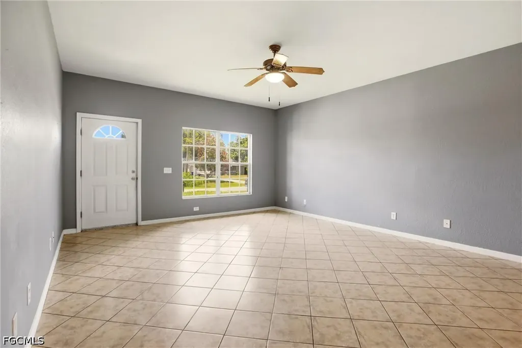 2433 George Avenue S Lehigh Acres FL 33973