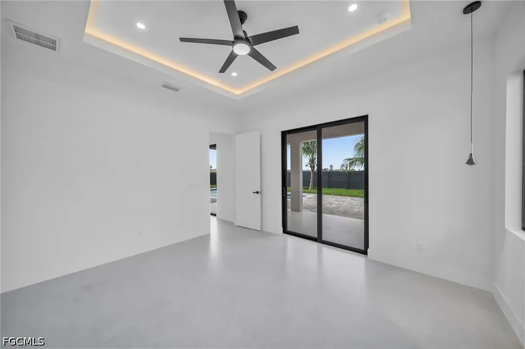 1049 Embers Parkway W Cape Coral FL 33993