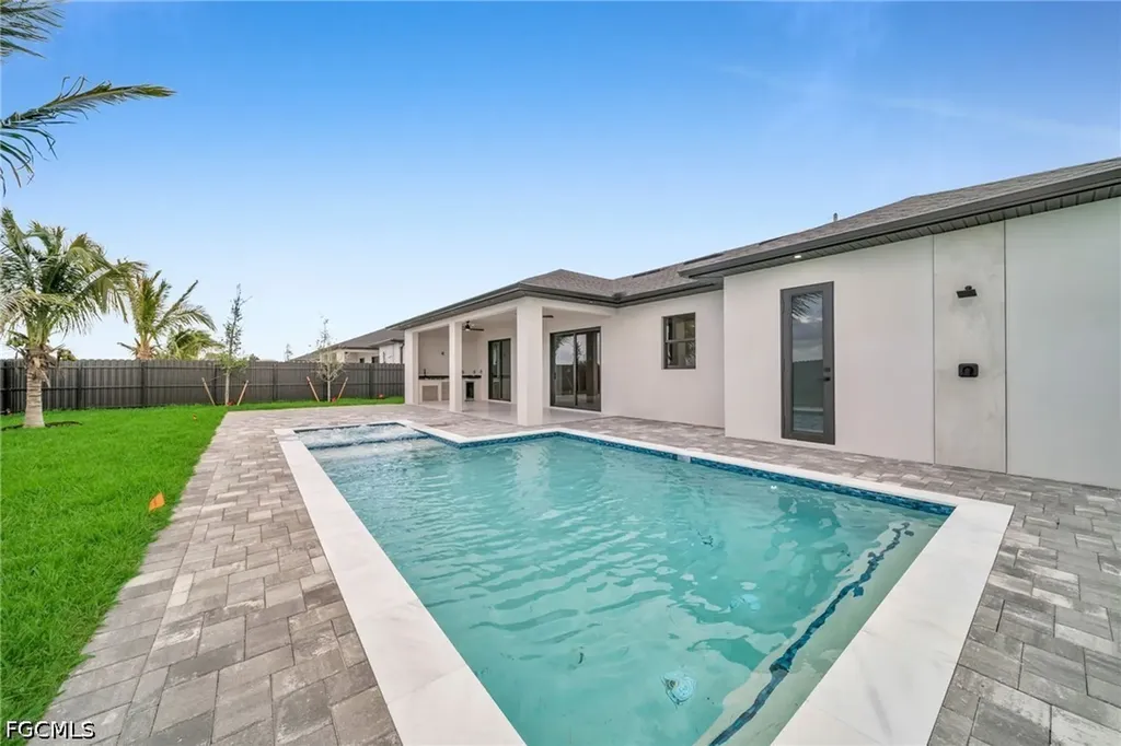 1049 Embers Parkway W Cape Coral FL 33993