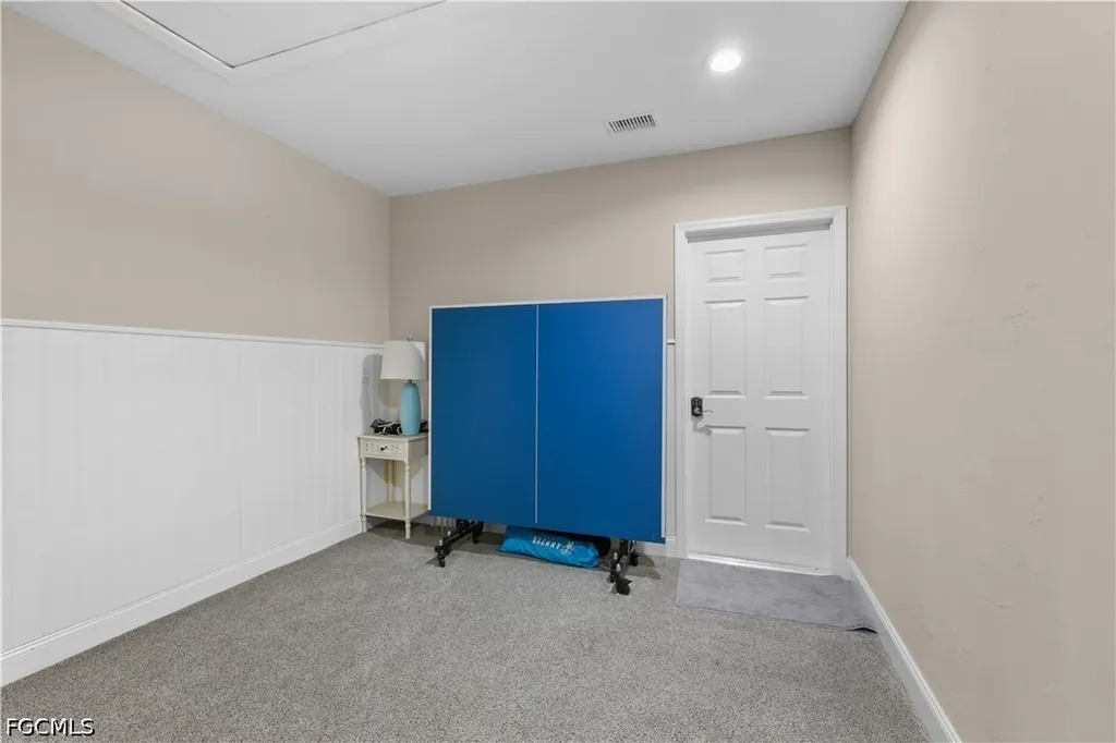 4115 SE 10th Place Cape Coral FL 33904