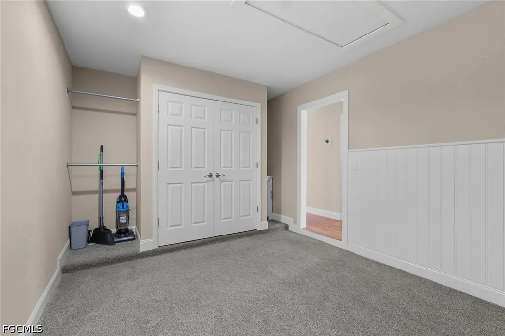 4115 SE 10th Place Cape Coral FL 33904