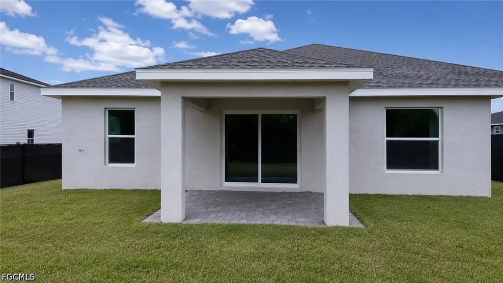 2925 NE 6th Avenue Cape Coral FL 33909