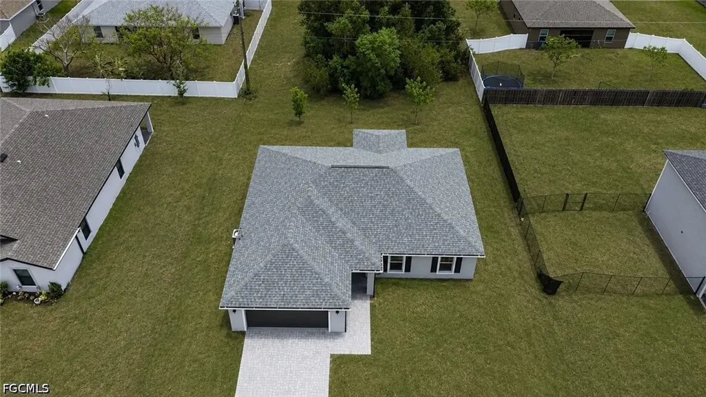 2925 NE 6th Avenue Cape Coral FL 33909