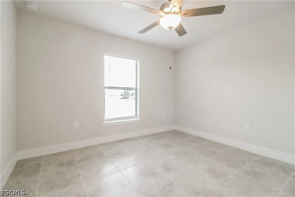 2702 31st Street SW Lehigh Acres FL 33976