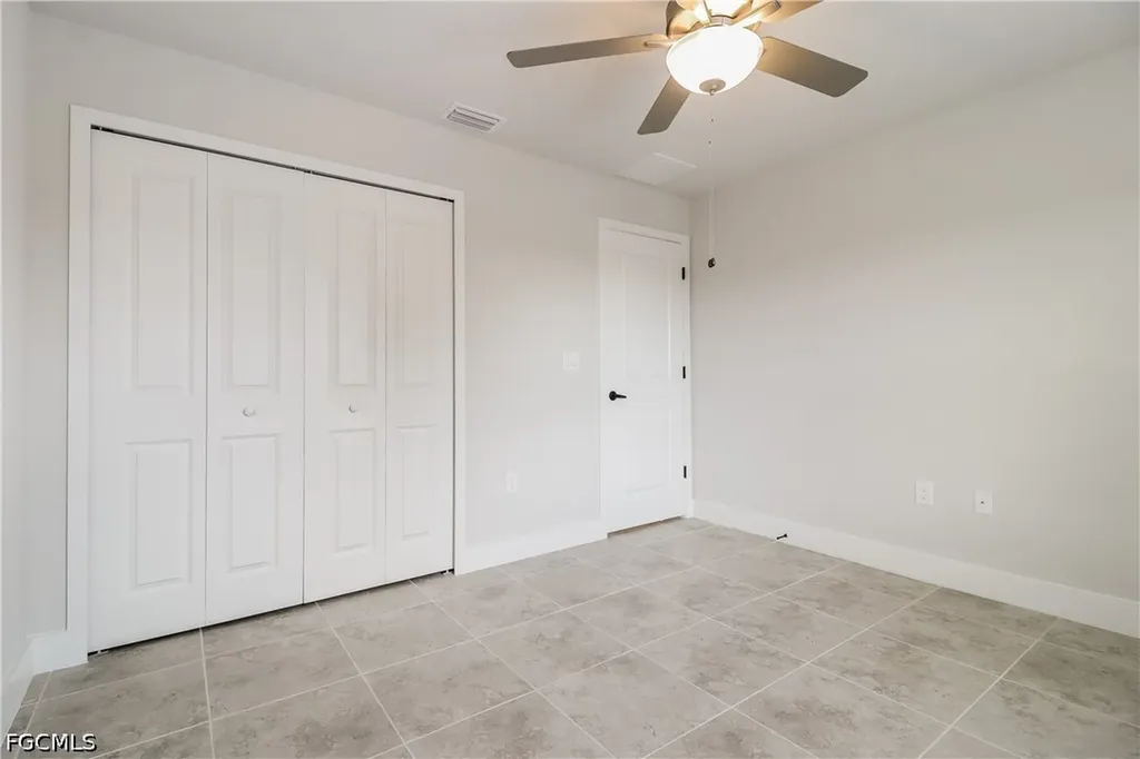 2702 31st Street SW Lehigh Acres FL 33976