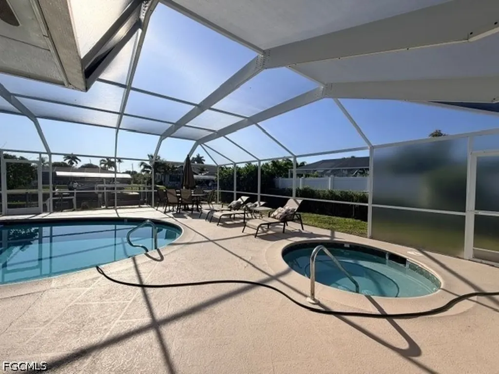 5319 Pelican Boulevard Cape Coral FL 33914