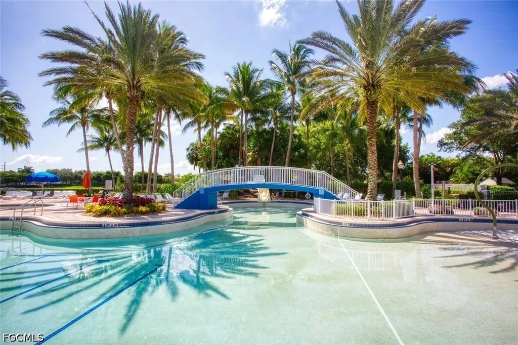 2430 Verdmont Court Cape Coral FL 33991