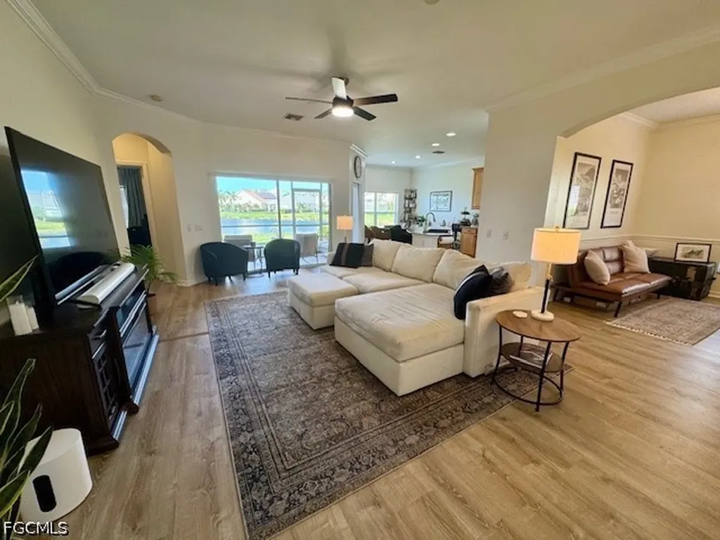 2430 Verdmont Court Cape Coral FL 33991