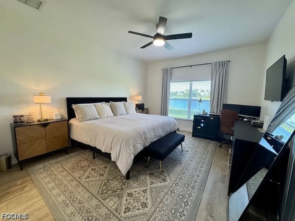 2430 Verdmont Court Cape Coral FL 33991