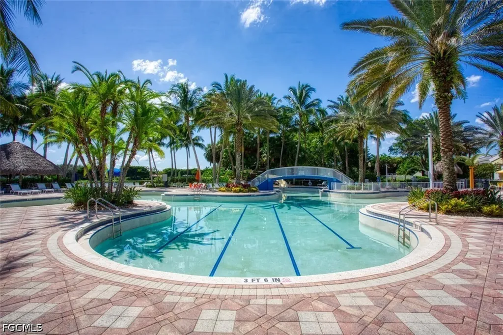 2430 Verdmont Court Cape Coral FL 33991