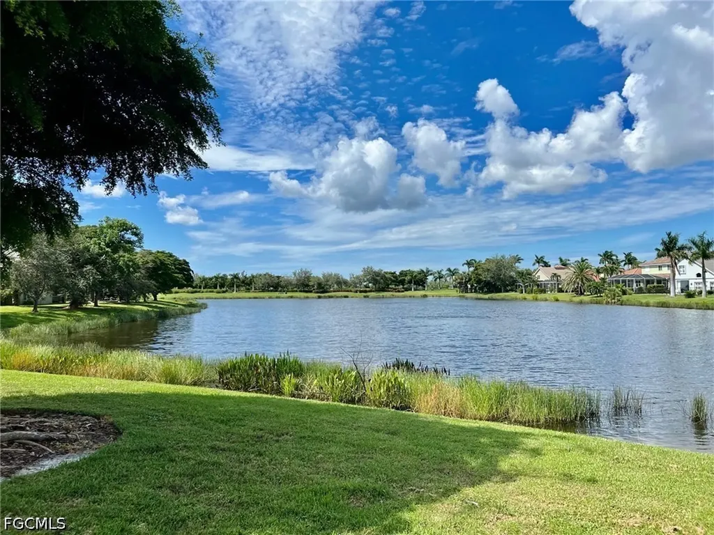 2430 Verdmont Court Cape Coral FL 33991