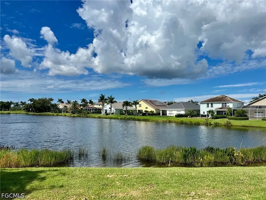 2430 Verdmont Court Cape Coral FL 33991