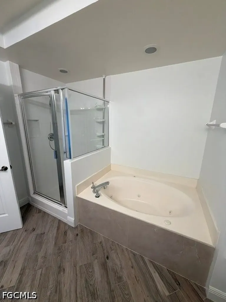 2743 1st Street Fort Myers FL 33916
