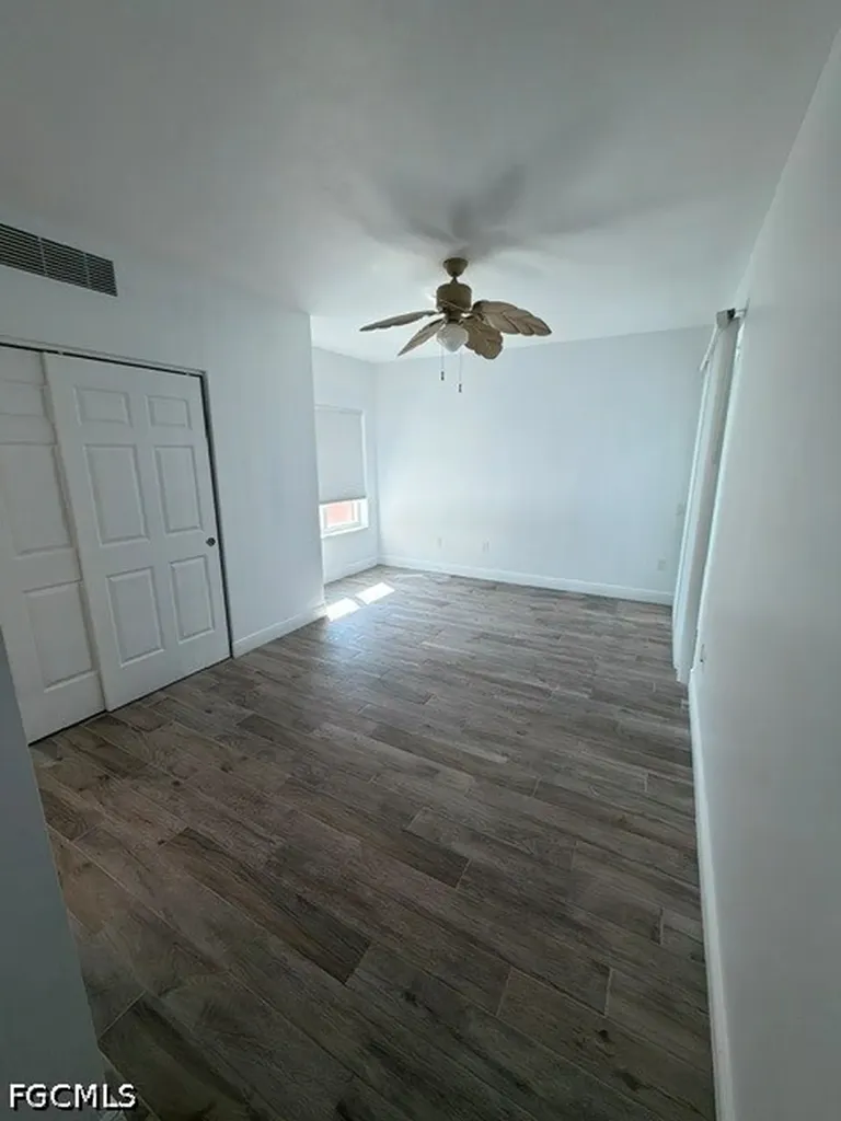 2743 1st Street Fort Myers FL 33916
