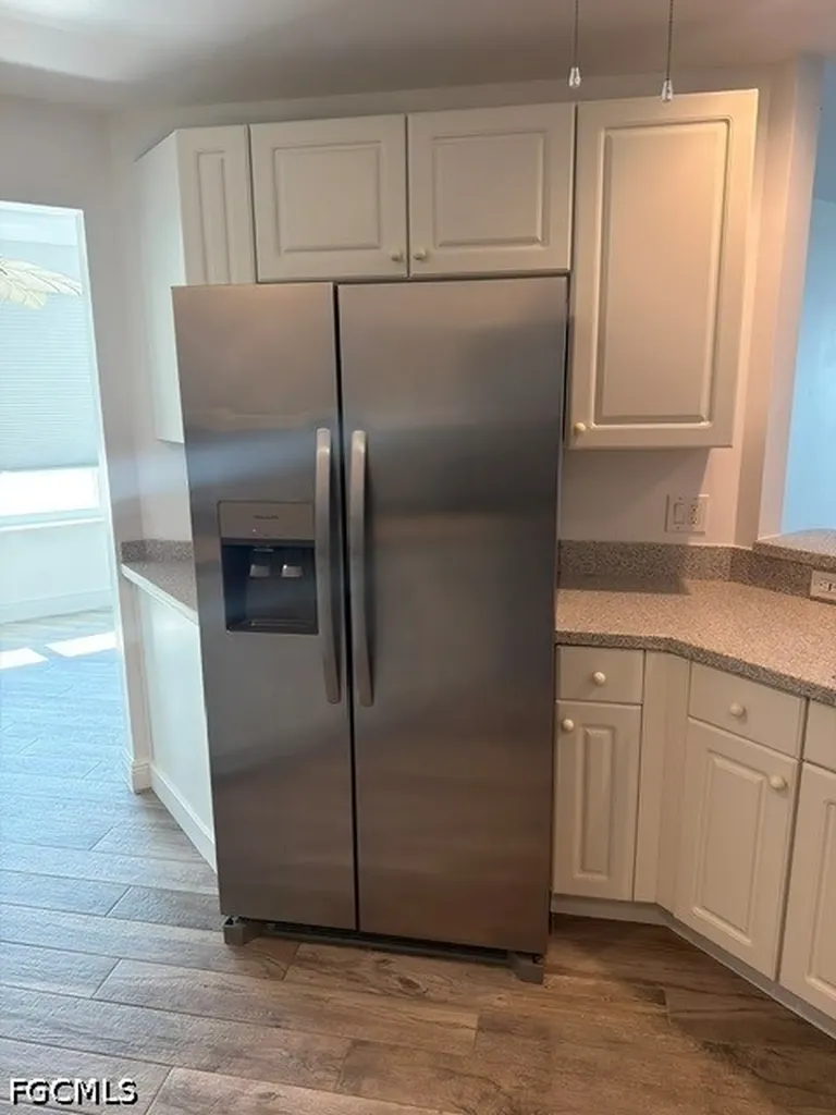 2743 1st Street Fort Myers FL 33916