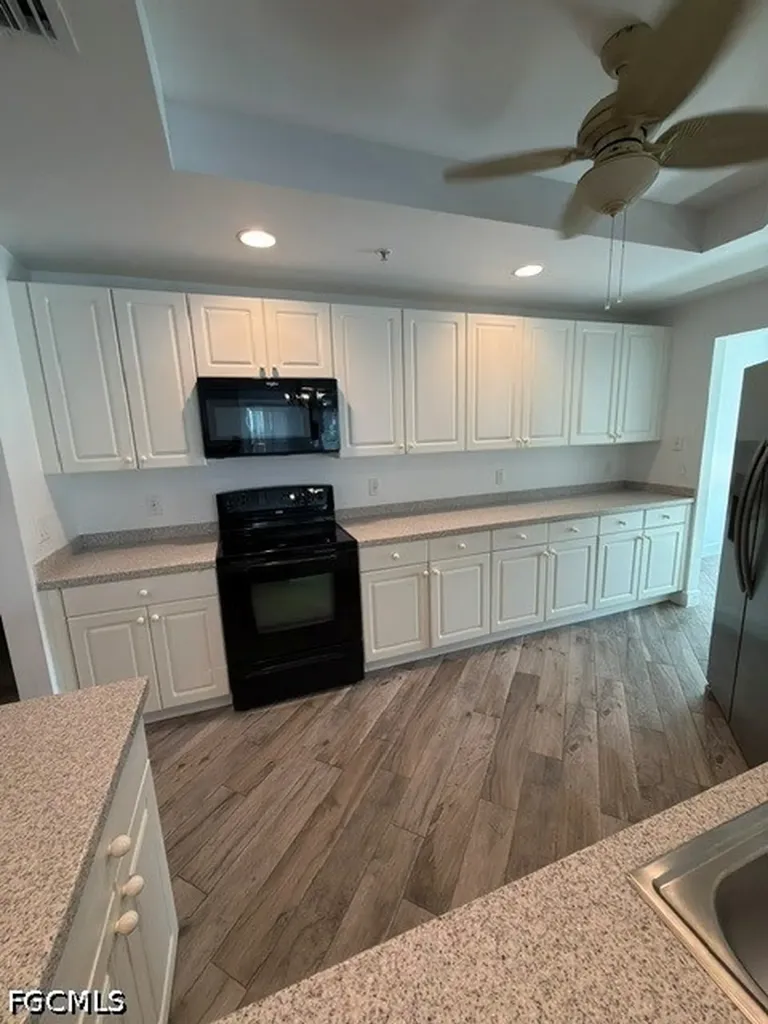 2743 1st Street Fort Myers FL 33916